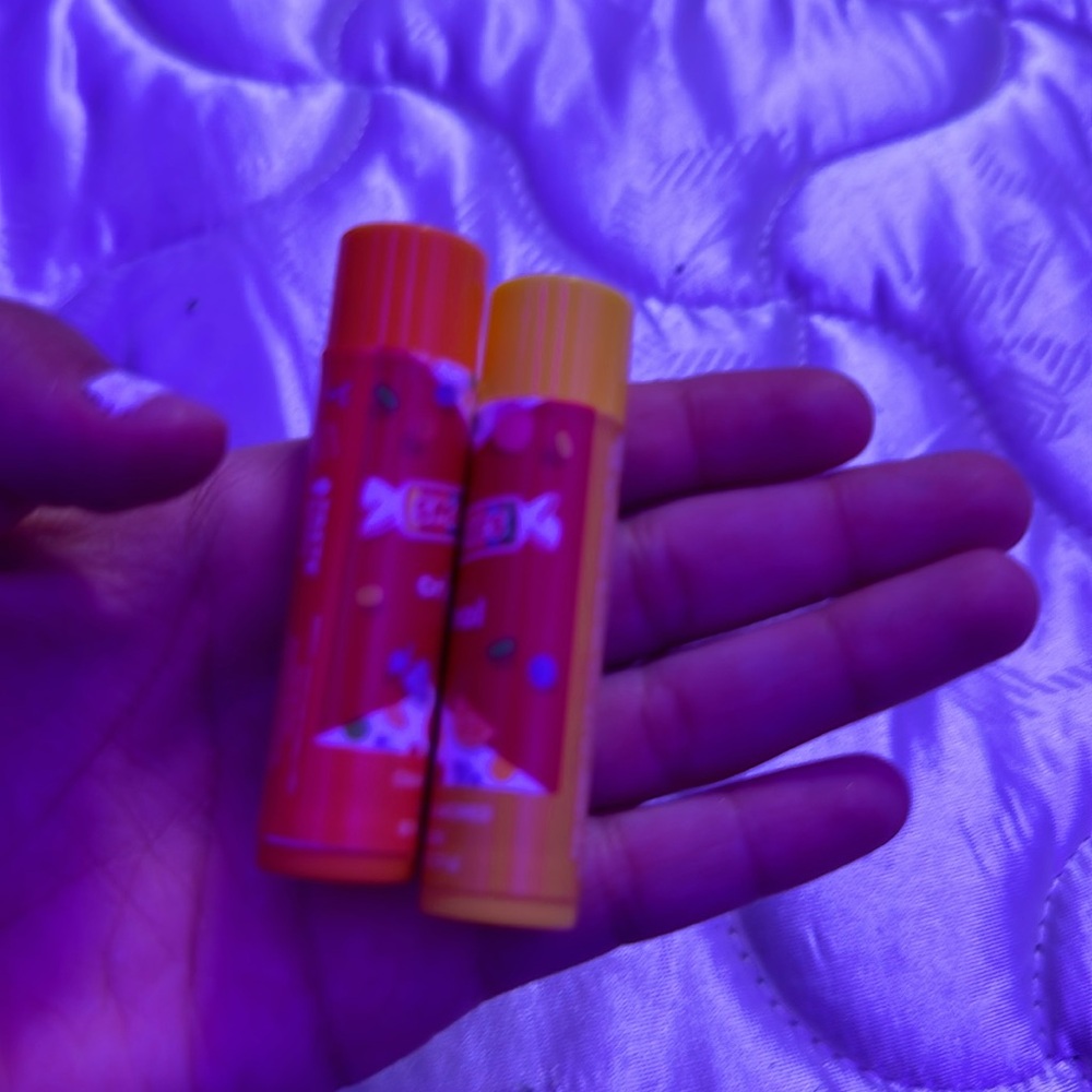 2 chapstick